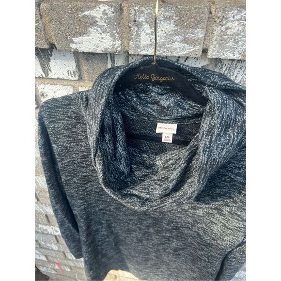 Merona Grey & Black Cowl Neck Long Sleeve Top Woman’s Size Large - Picture 7 of 11